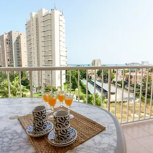 https://malagasuite-beautiful-coast.1costadelsol.com