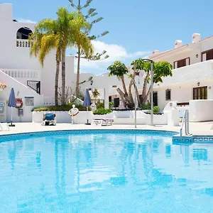 https://seaview-port-royal-los-cristianos-heated-pool-wifi.in-canary-islands.com