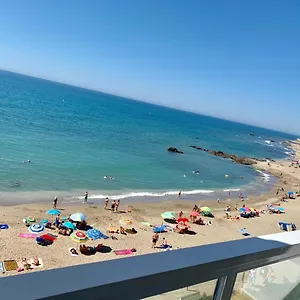 https://apartament-aguamarina-on-the-beach-front.1costadelsol.com